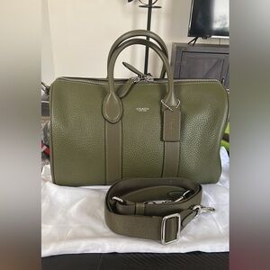 Coach Compass 35 in olive green full grain leather, strap and dust bag included